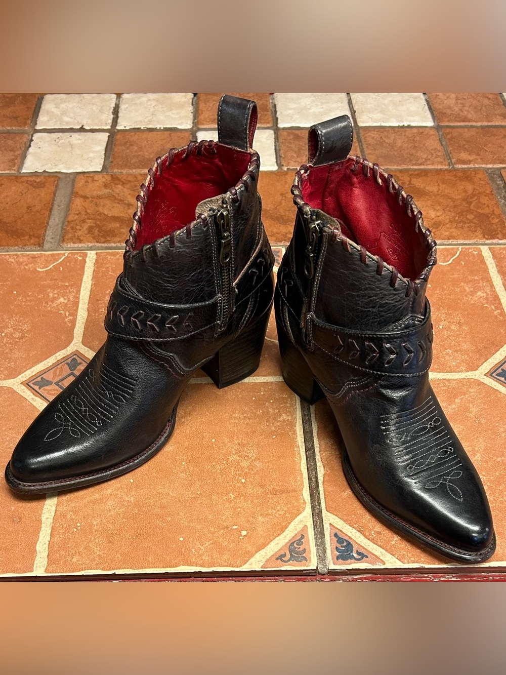 Women’s BedStu Black Leather Ankle Boots with Red Lining